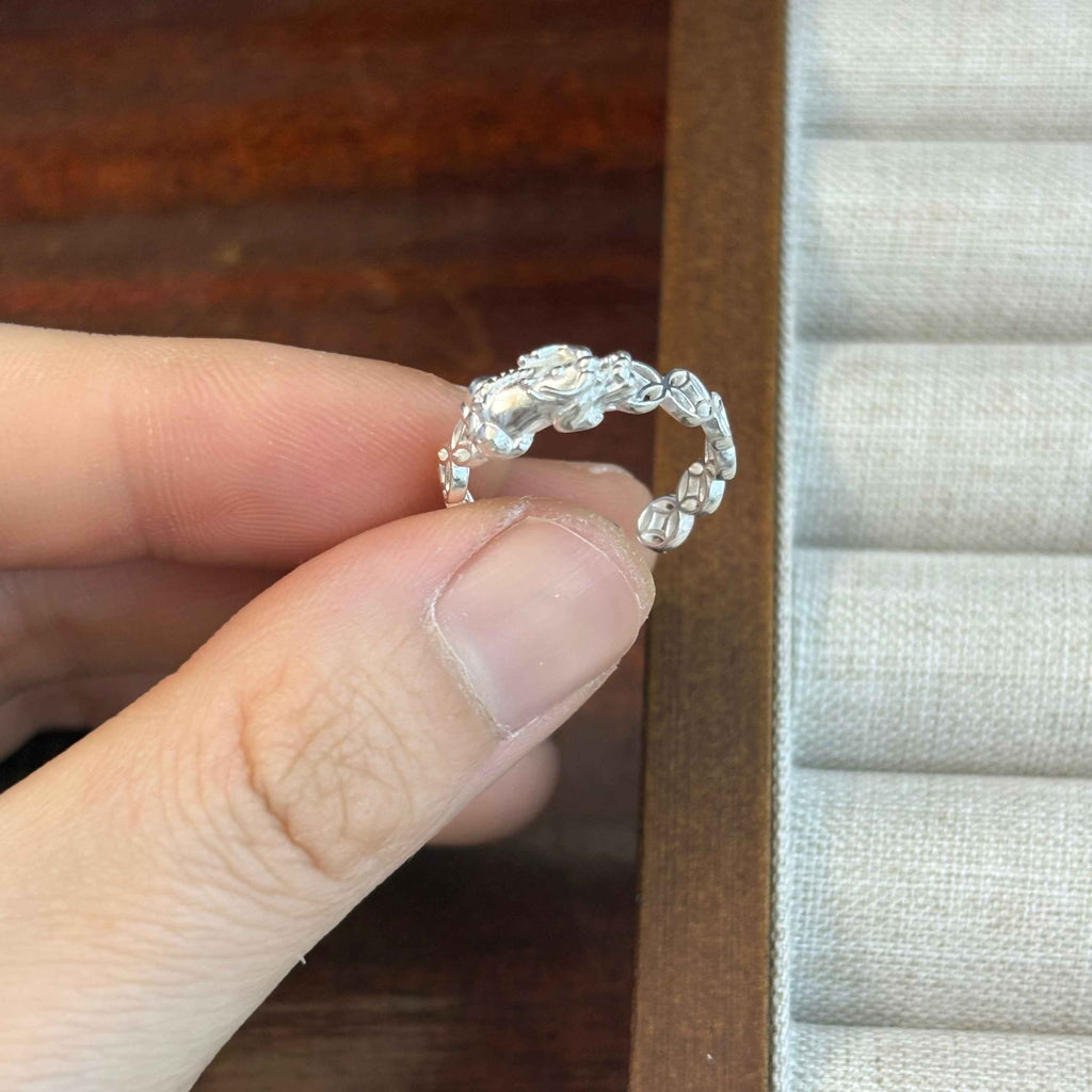 Fortuna Pixiu Coin Ring in Sterling Silver